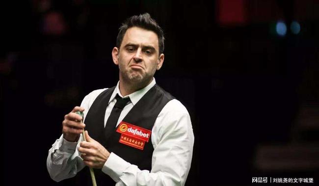 容中角色的 容中角色的