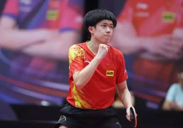 场阵容上多 场阵容上多