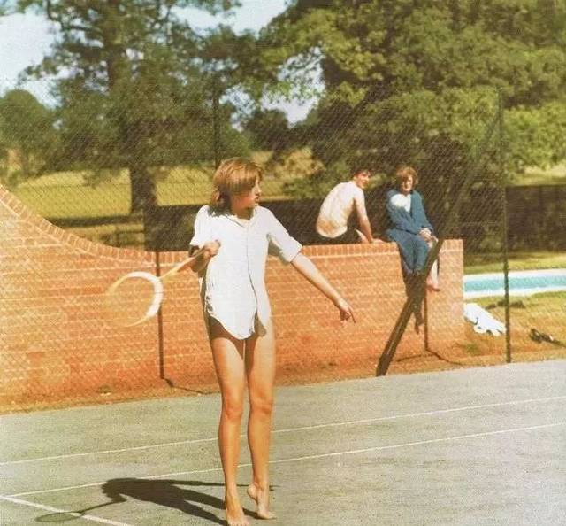 这次续约不 这次续约不